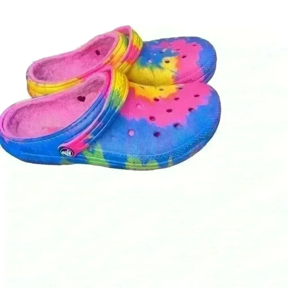 CROCS fun beautiful